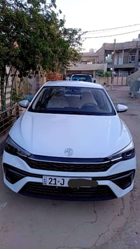 ام جي 5 • ٢٠٢٥ • كالار