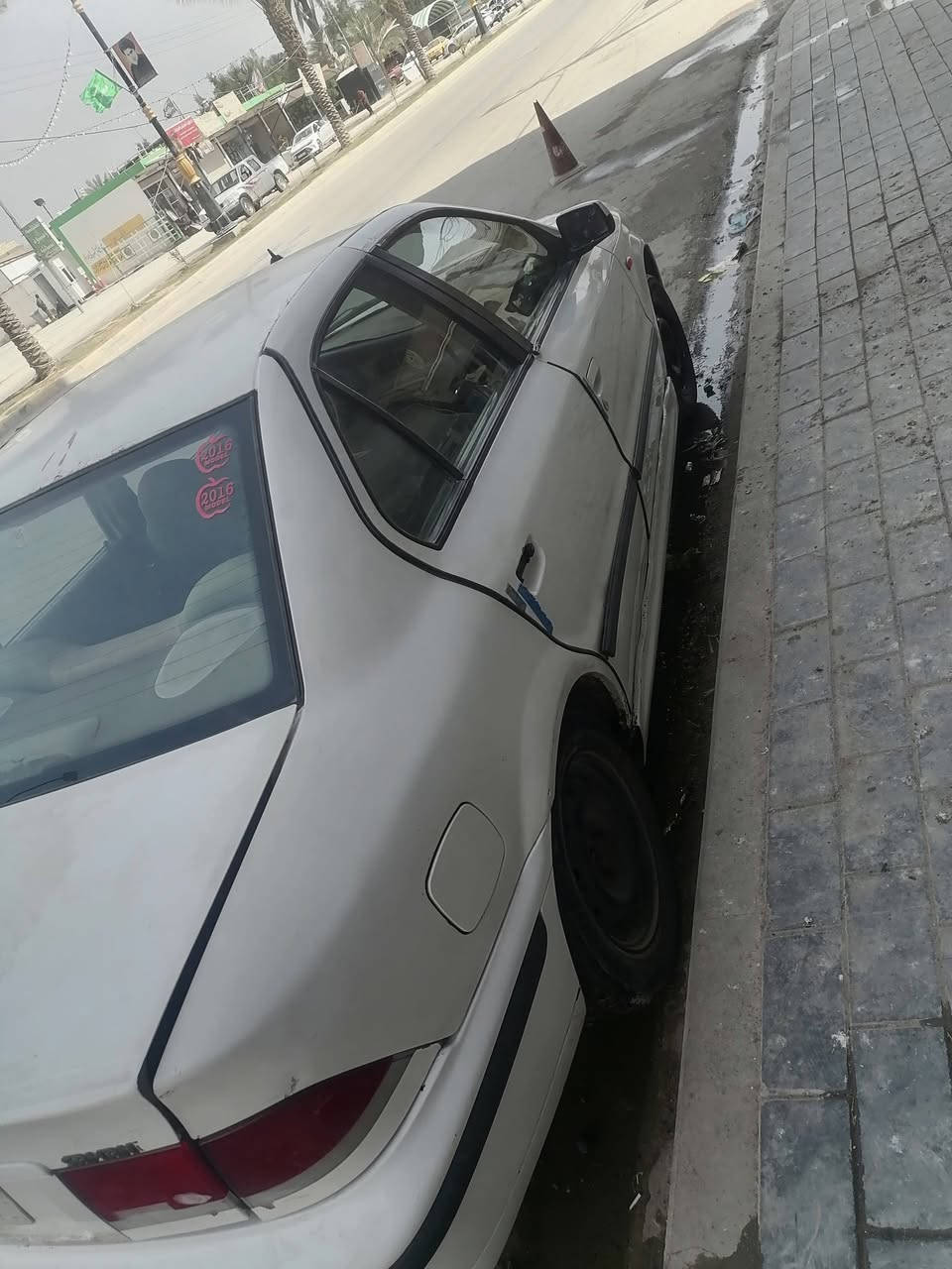 السلام عليكم سمند ٢٠١٠ بيها باب بس والباقي شوف العين رقم بابل سنويه 2027 السعر 26 وبيها مجال مكانها نجف للاستفسار اتصل على الرقم ***********
