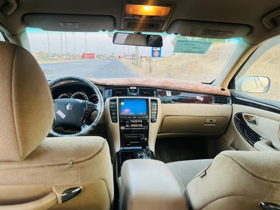 شاهینە 2008 بڕاوە.
گەورە بەبچوک 180
کۆد بارکۆدی هەیە 
کامل مەسرف 
3دوگمە پەردە ساج مەلەکی
بێ داعم بێ لێدراو بێ چاڵوو شوخت
بەشەرتی کەڤەرو شەنسی  سەقف حیزام بەشەرت 
زۆر تنو تۆڵە بێمەسرەف 
ڕۆنی گێڕو مەکینەی گۆراوە 
***********
شوێن هەڵەبجەی شەید 
کۆتای. 46گەڵایە
