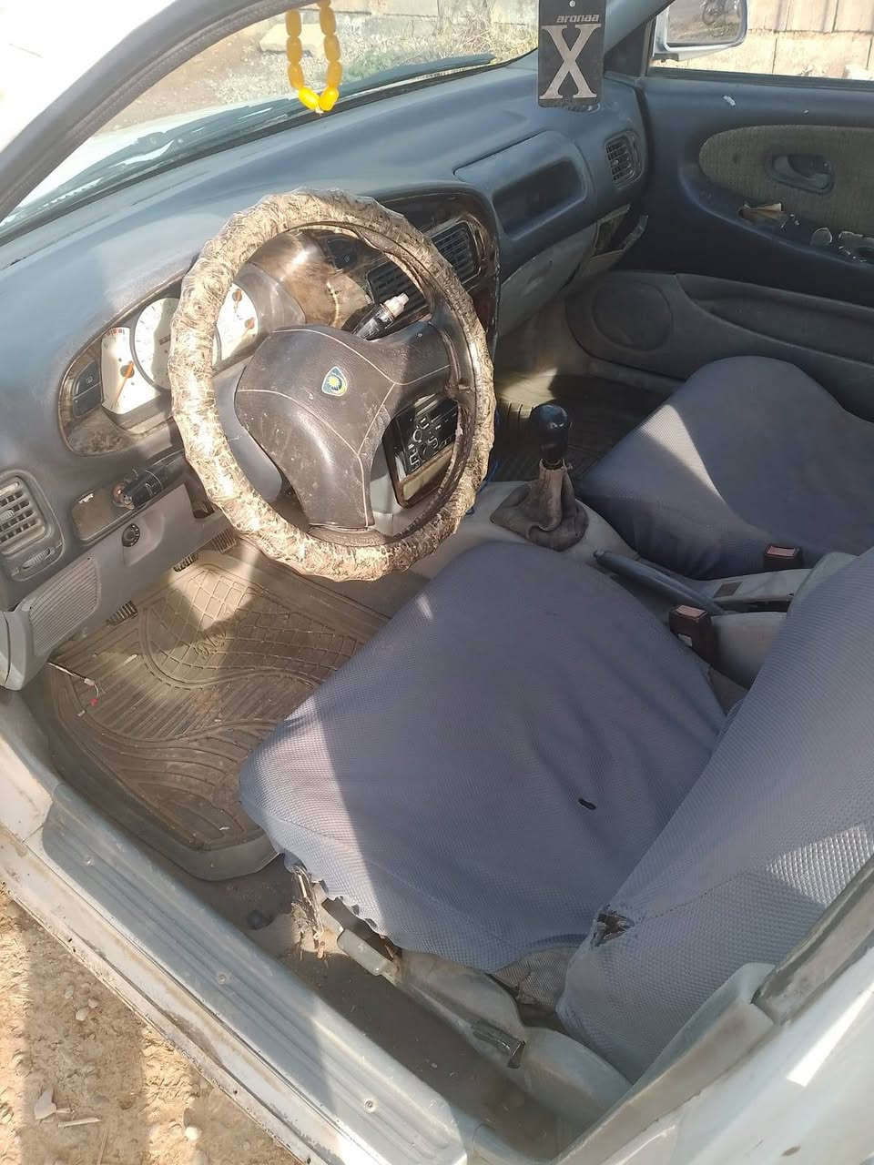 سيارة بروتون نظيفة مديل 2002  رقم صدامي كير محرك نظيف  كهربائيات كلها شغاله باتري جديد الصبح ثلج سويج واحد تشتغل سنوية ساقطة  المكان ديالى دلعباس السعر 18ورقة  وبيها مجال ***********
