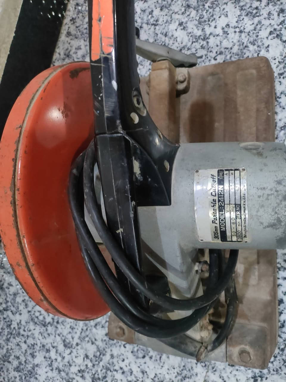 السلام عليكم
كتر ياباني مؤسسة اصلي وكوسرة ماگتة ما ما مفتوحات ابد على البلاد للبيع
***********
