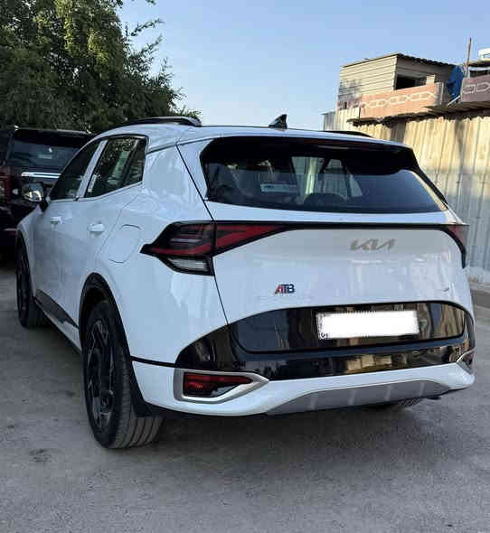 💥 كيا سبورتج 2025 gtline لوحات بغداد للبيع
🔹 الموديل: 2025 (خليجي)
🔹 المحرك: 2.0 – 4 سلندر
🔹 العداد: زيرو (3،600 كم)
🔹 نظام الدفع: فور ويل (دفع رباعي)
🔹 السعر: 27،500$

⸻

❗️أهم المواصفات:
. بانوراما
 • دخول ذكي (بصمة) + تشغيل عن بعد
 • مقاعد كهرباء عدد 2
 • مقاعد تدفئة
 • صندوق كهربائي
 • مصابيح أمامية وخلفية LED
 • شبك أمامي بيانو بلاك
 • حساس أمامي + خلفي
 • ويل كب قياس 19
 • شاشة كبيرة أصلية مع كاميرا
 • سايد بريك بصمة + أوتو هولد
 • تبريد + شاشة مناخ منفصل
 • مرايا متحسسة للضوء العالي
 • تبريد قطعتين
 • محدد سرعة + فول تحكم ستيرن
 • شاشة عدادات ديجيتال

⸻

📞 للاستفسار: ***********
