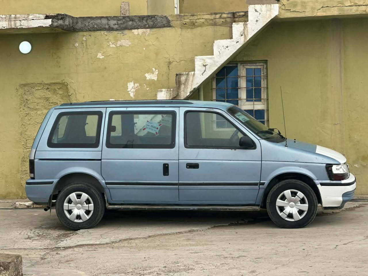 دوج كلايزر موديل 1995 مكينة بلادي4 وتبريد شغال وكير مكفولات جديدات تخم تاير  رقمهة  الماني نينوئ تحويل ثاني يوم  وبي كابون بنزين السيارة  لخايه 2028  ما يهة اي ضربه ولا طخة  سعر السيارة 28 وبيهة مجال مكان السيارة نينوئ تلعفر اتصال ***********
***********
