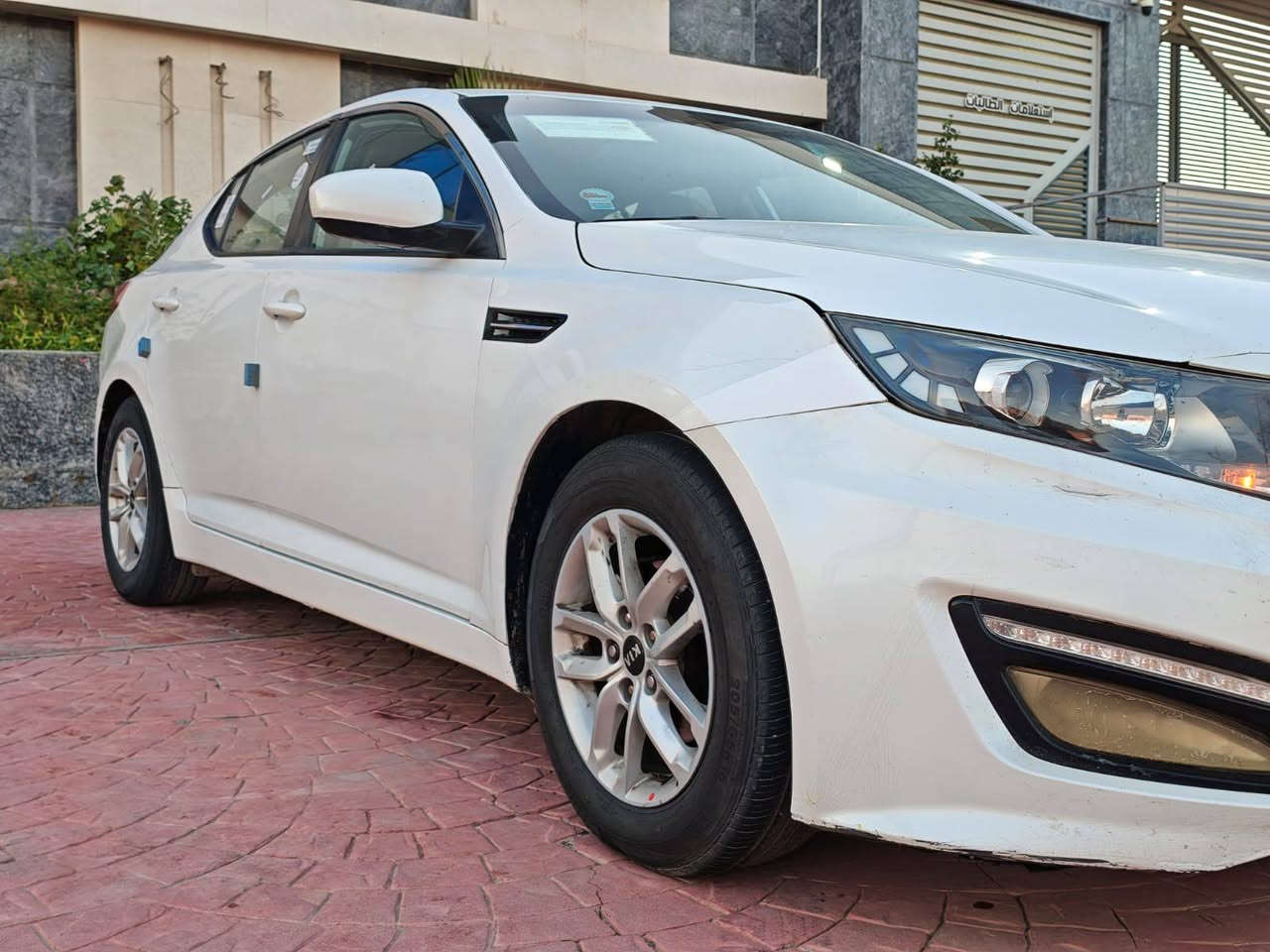 اللهم صلي على محمد وال محمد
السلام عليكم
كيه اوبتيما موديل 2013 خليجي كفاله عامه ضربه وصبغ وتبديل وفتح مكينه كير حداديه خير من الله تبريد ثلج مكينه 2000دوش 
سياره جاهزه على اخر حبايه الف ماذب عليه مال جناي 
شرط المداور ثاني يوم راعيه يمي بناصريه للستفسار *********** السعر 128 بيه مجال قليل
