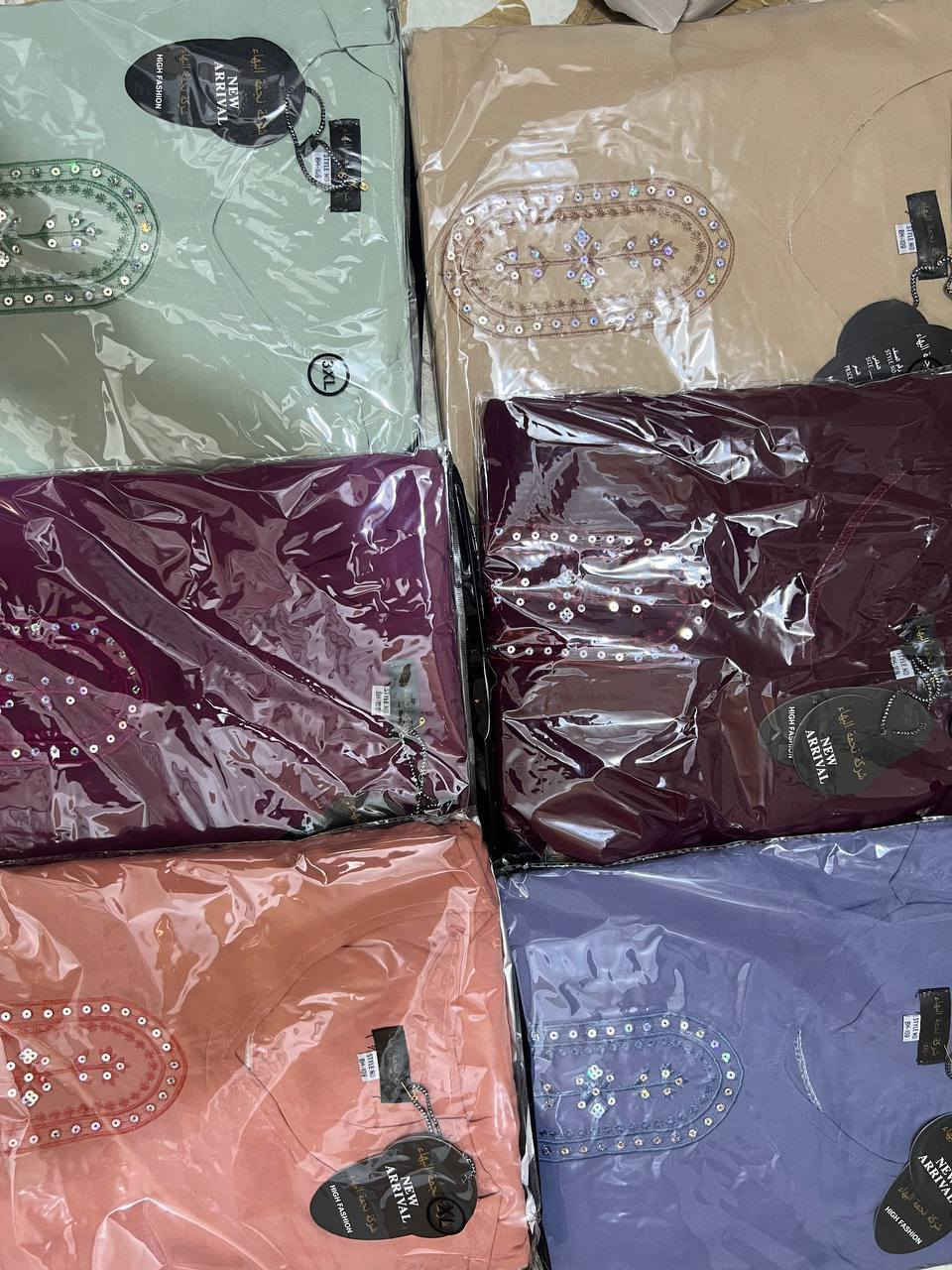 كشمير الخامة الاصليه الغنيه عن تعريف 
الفصال وشغل المغربي 
مكفول شرط الفحص
درزن موديل واحد بالاوانه 
🔥🔥سعر الدرزن 120

L XL 2XL 3XL قالب راهي

التواصل والستفسار  على الرقم: 

***********
