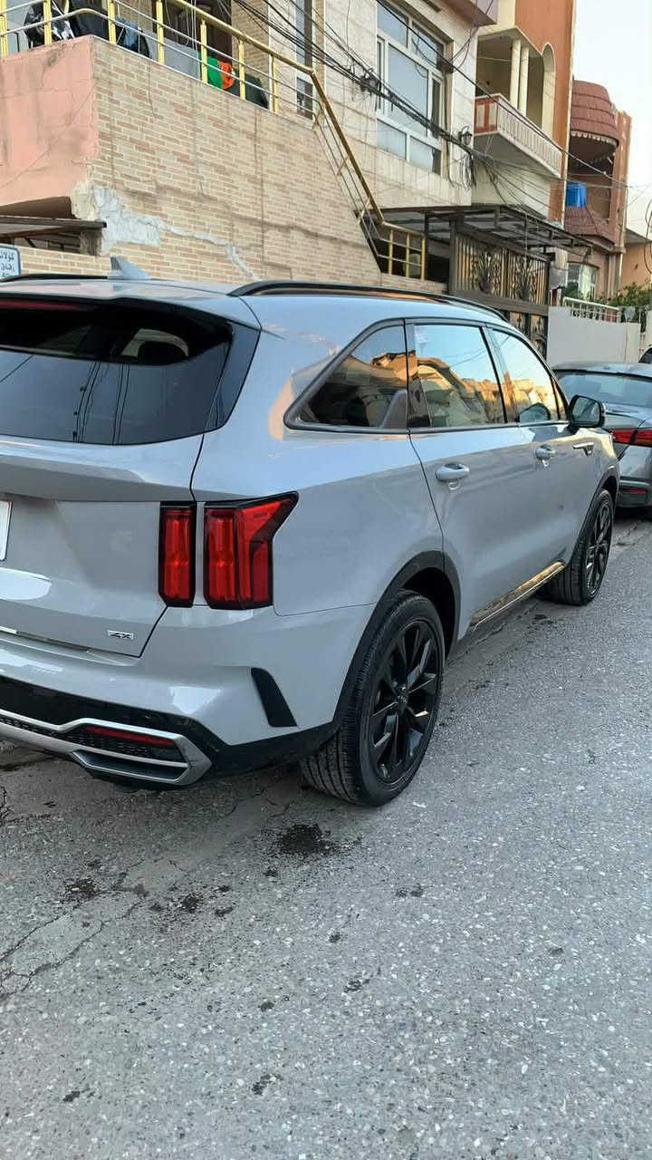 كيا سورنتو 2023 أمريكي
بلاك ادشن، لون سمنتي
7 راكب
رقم اربيل باسمي
صور الحادث موجوده (كلش بسيط)

محرك 2500 توربو
دفع رباعي 4×4
بانوراما
أربعة أنظمة قيادة
ويل بلاك بلادي
رادار امامي وجانبي
كاميرا خلفية بلادي
لد امامي وخلفي
گيجات ديجيتال
شاحن وايرلس
داخل لونين
كشنات جلد بلادي ابيض ملكي منفصل (تدفئة بالكشن)
باب الصندوق كهربائي
تحديد سرعة، تحديد مسار، وهواي تحكمات ومواصفات

السعر: 🟧 السعر علق يوصلك السعر 📮
للتواصل: ***********
***********

#كيا_سورنتو #سورنتو_2023 #اربيل #بلاك_ادشن #4x4 #بيع_سيارات
