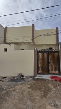 شارع المطار القديم • ١٠٠م • طابو