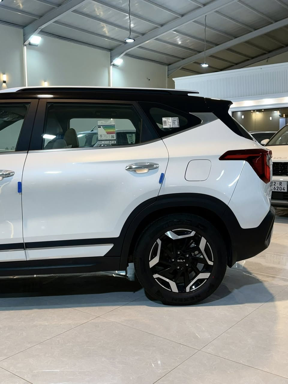 السلام عليكم
كيا سيلتوس 2025
ماشية 4000 خليجي وكالة N.M
فول كامل الواصفات 1/1
السعر / 193
الأستفسار ***********
