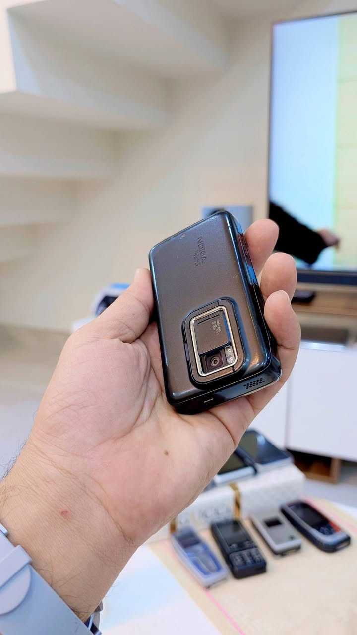 Nokia N900
شغال بدون اي عيب نظافة مبين بالصورة بدون قلم


**إذا كنت صاحب هذا الإعلان وتريد حذفه لأي سبب، رجاءا أرسل رسالة إلى الدعم الفني**