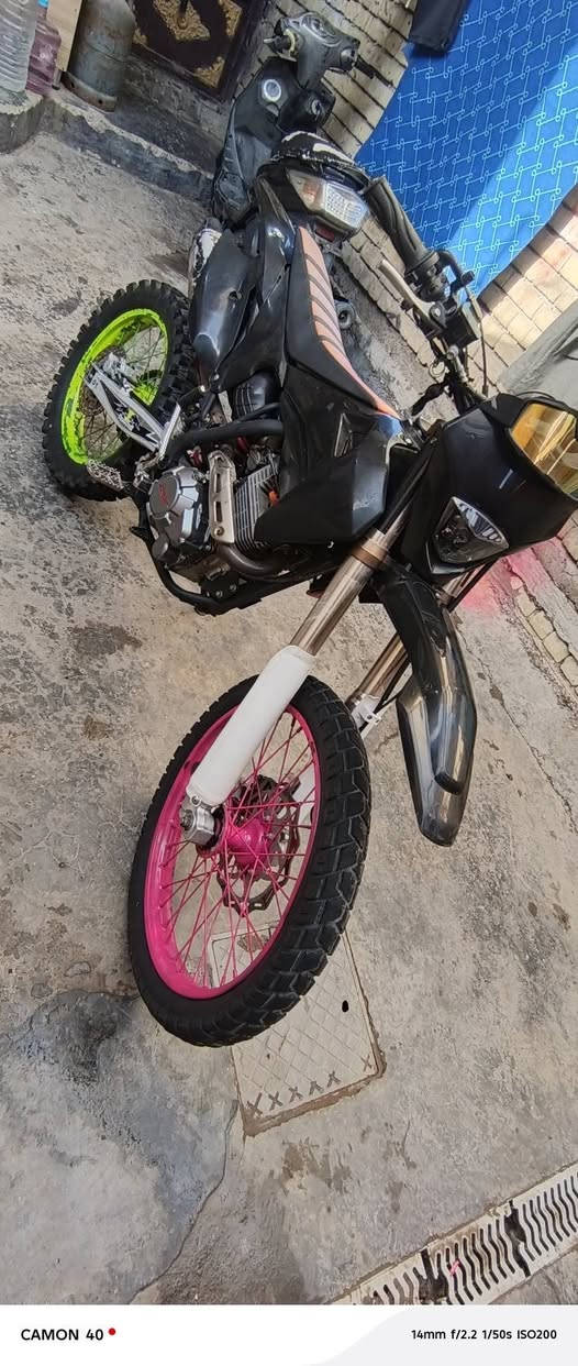 سلام عليكم دراجه قفاز سي را كس دراجه خير من الله بيع ومراوس سعر 950


**إذا كنت صاحب هذا الإعلان وتريد حذفه لأي سبب، رجاءا أرسل رسالة إلى الدعم الفني**