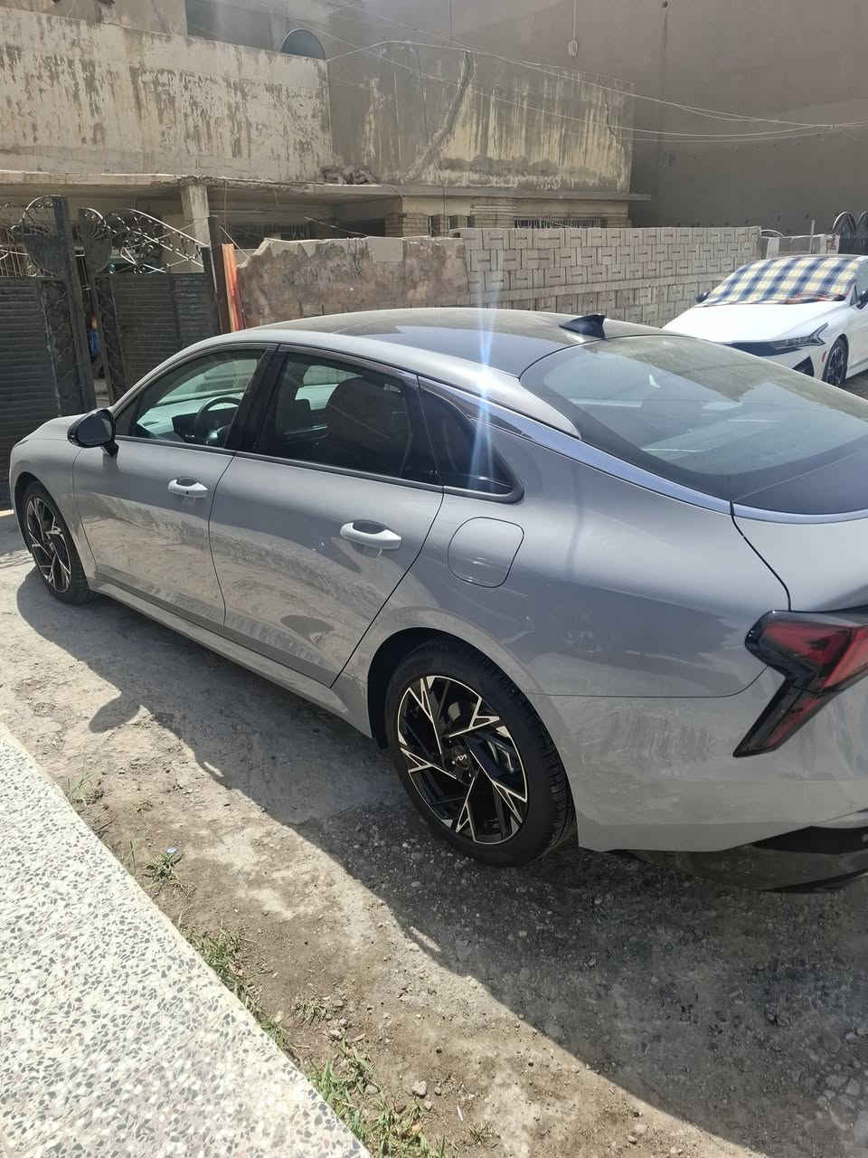 K5 2025 gt line وارد امريكي سمنتي داخل احمر حادث خفيف جدا بدون تبديل  بدون قطرة صبغ رقم بغداد حره راديترات بلاد ايرباك ستيرن وراجع سستم  السعر 250$ للإستفسار ***********
