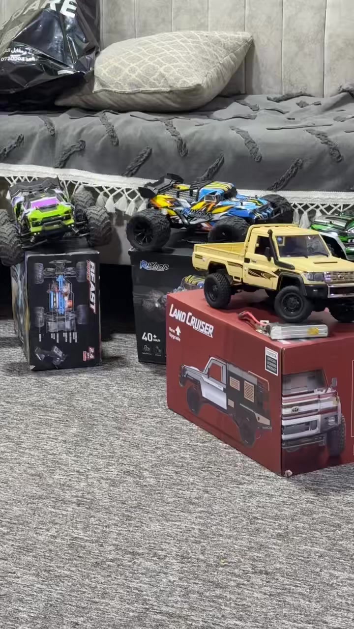 اخوان شلعه 9سيارات 8كلهن احترافي و1مجسم حديد مكاني البصره للاستفسار ***********
