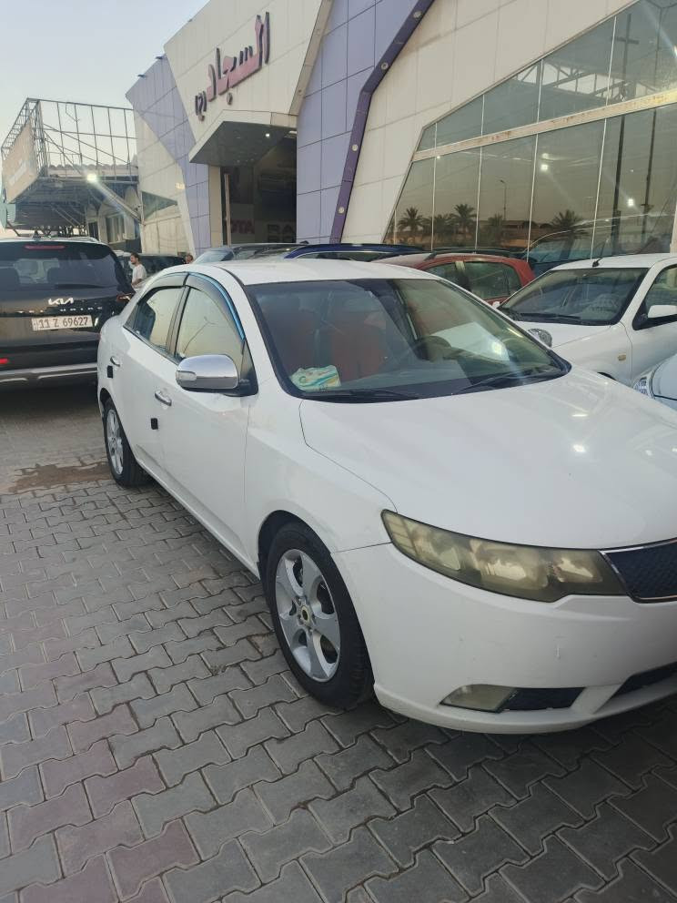 سلام عليكم كيا سيراتو رقم اربيل وكاله تحويل مضمون سيارة مال جناي حدادية و كير و مكينه مكفولات تبريد ثلج 
مكينه 1600 سيارة جاهزة من كلشي شرط ترايك لاربيل 
ضربة مابيه بيهة مكانات صبغ 3 مكانات  سيارة جاهزة
مكاني نجف الاشرف كوفة حي 17 تموز
للاتصال ‏‪***********‬‏ النجف, العراق
