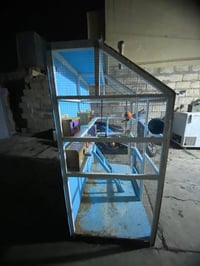 عيوني قفص عصافير للبيع السعر ٨٥ وبي مجال قليل استفسار ٠٧٨٠٦١١٤٥٤٩ او ر...