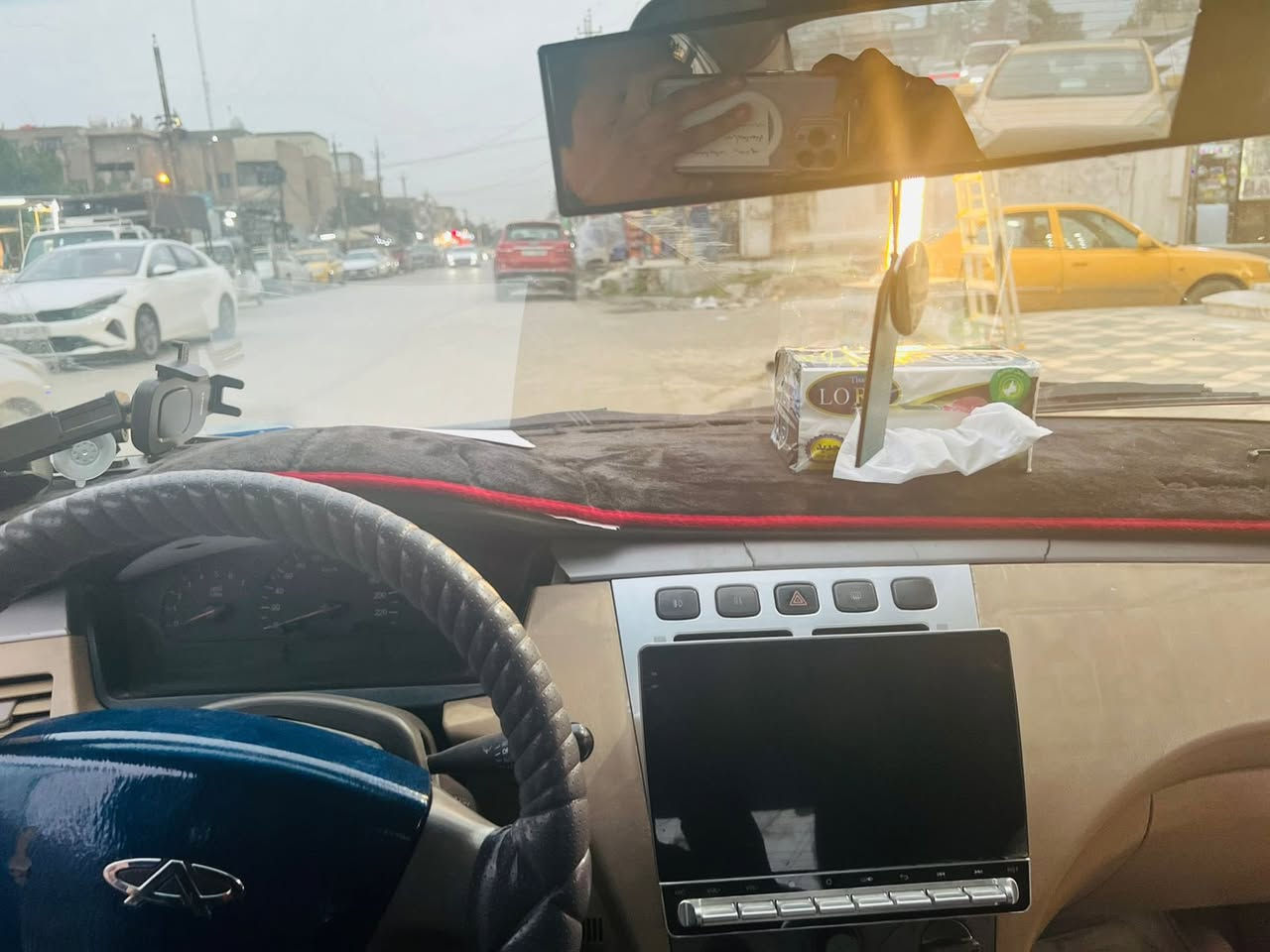 شيري اي فايف 2010 محور كير ومكينه كورلة سيارة شوفت عينكم حته الجاملغات موضحهن بالصور نقص تبريد والدوسات بيهن شوي خياسات اني ممسويهن بس شادلهه ذن الدوسات جدد مضيعاتهه باقي السيارة كدامكم دوشمة جديده تخم تاير جديد  الداخل كلش نضيف الي تعجبه بخدمتك 
السعر 37


**إذا كنت صاحب هذا الإعلان وتريد حذفه لأي سبب، رجاءا أرسل رسالة إلى الدعم الفني**