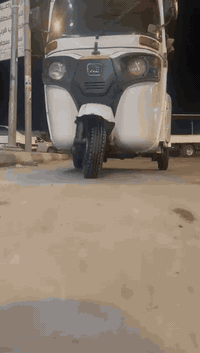 تكتك 2021 سنويه فقط بيه ضربه بلغد ومرجعينه بارد سعر 6000 وبيه مجال بيع مستعجل ***********
