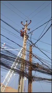 كهربائيين • تسليك الكيبلات • الموصل