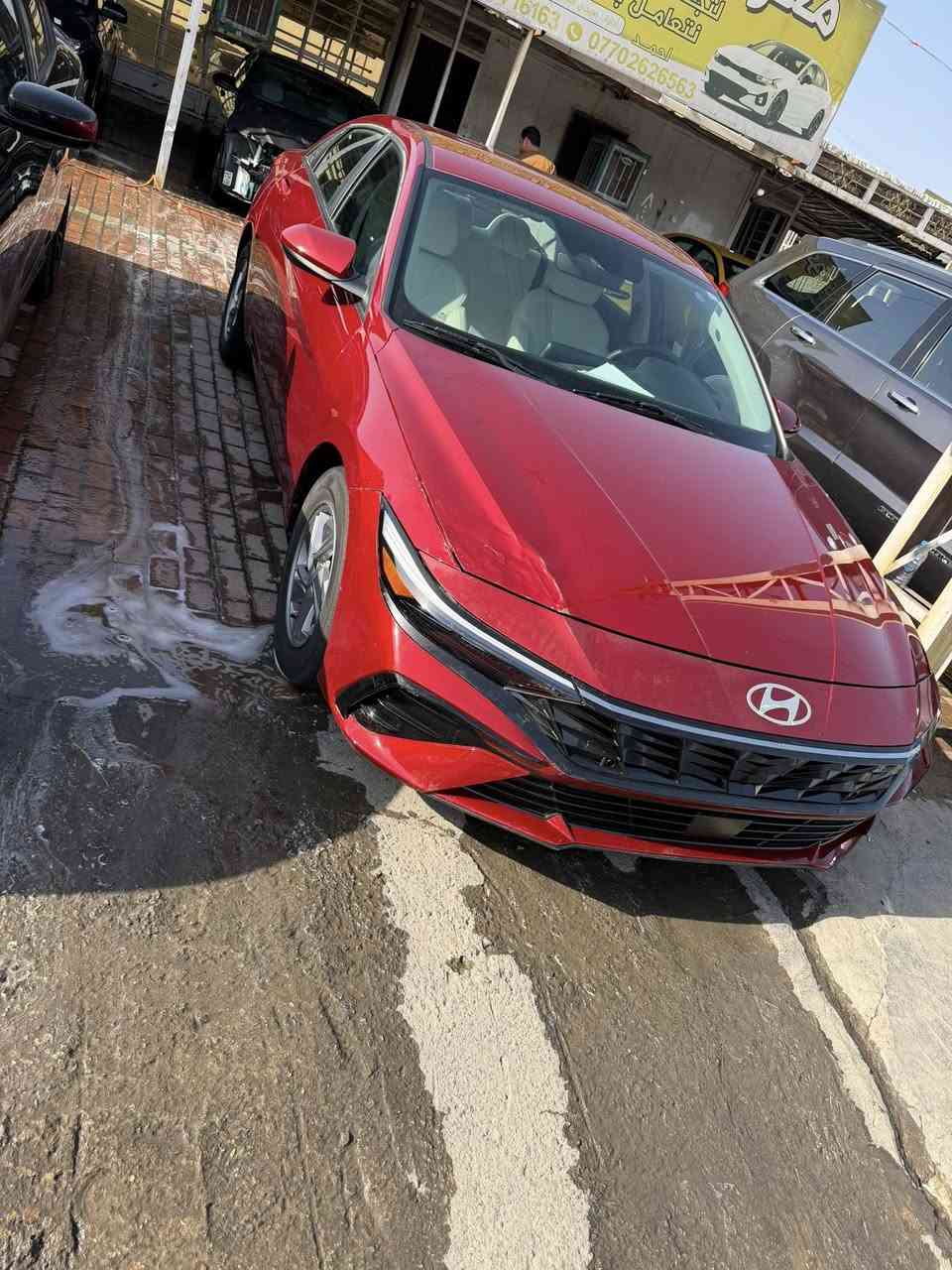 السلام عليكم للبيع فقط 
النترا موديل 2024 امريكي 
حادث بسيط تبديل دعاميه 
اصليه نفس الون بدون صبغ 
بدون دواخل جاهزه وجديده
دخول جديد بسمي 

السعر 147 
العنوان بغداد 
الهاتف ***********
