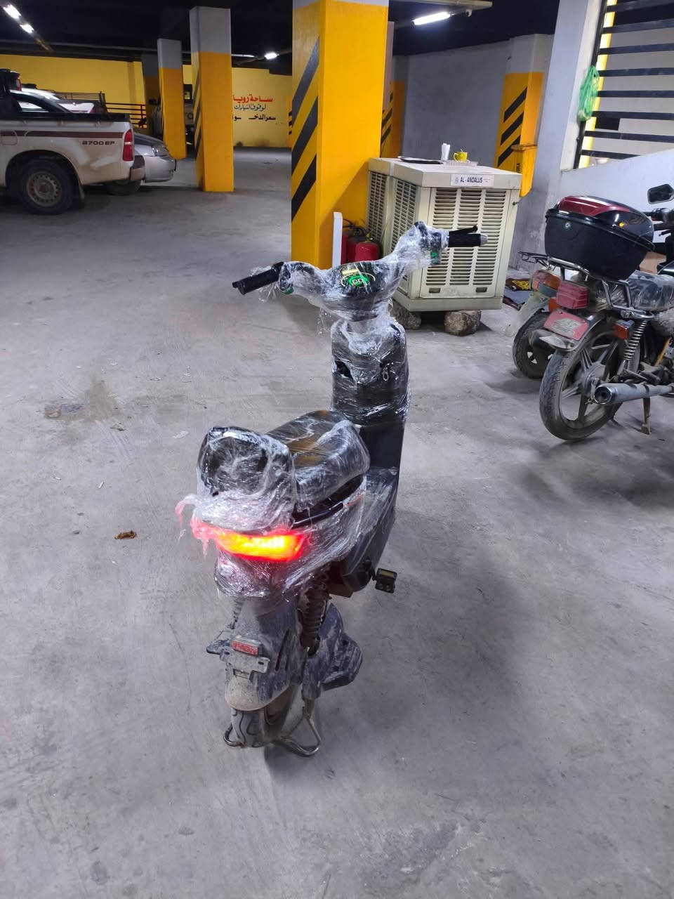 ماطور شحن للبيع خمس بطاريات أربع نمر سرعتو 55 حقيقي حجم16 الماطور انطيكيا شرط مكاني الموصل ايمن رجم حديد  يحتوي على دبل سويج وتشغيل بصمه الخا ص مفتوح


**إذا كنت صاحب هذا الإعلان وتريد حذفه لأي سبب، رجاءا أرسل رسالة إلى الدعم الفني**