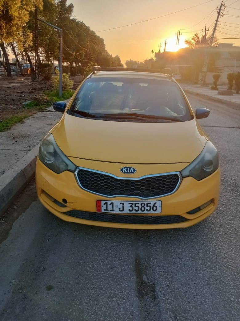 فورتي 2014  جيدي اي حادثها جاملغ وبعيد بدون دواخل السياره جاهزه السعر 92  مكاني بغداد  البياع ***********
