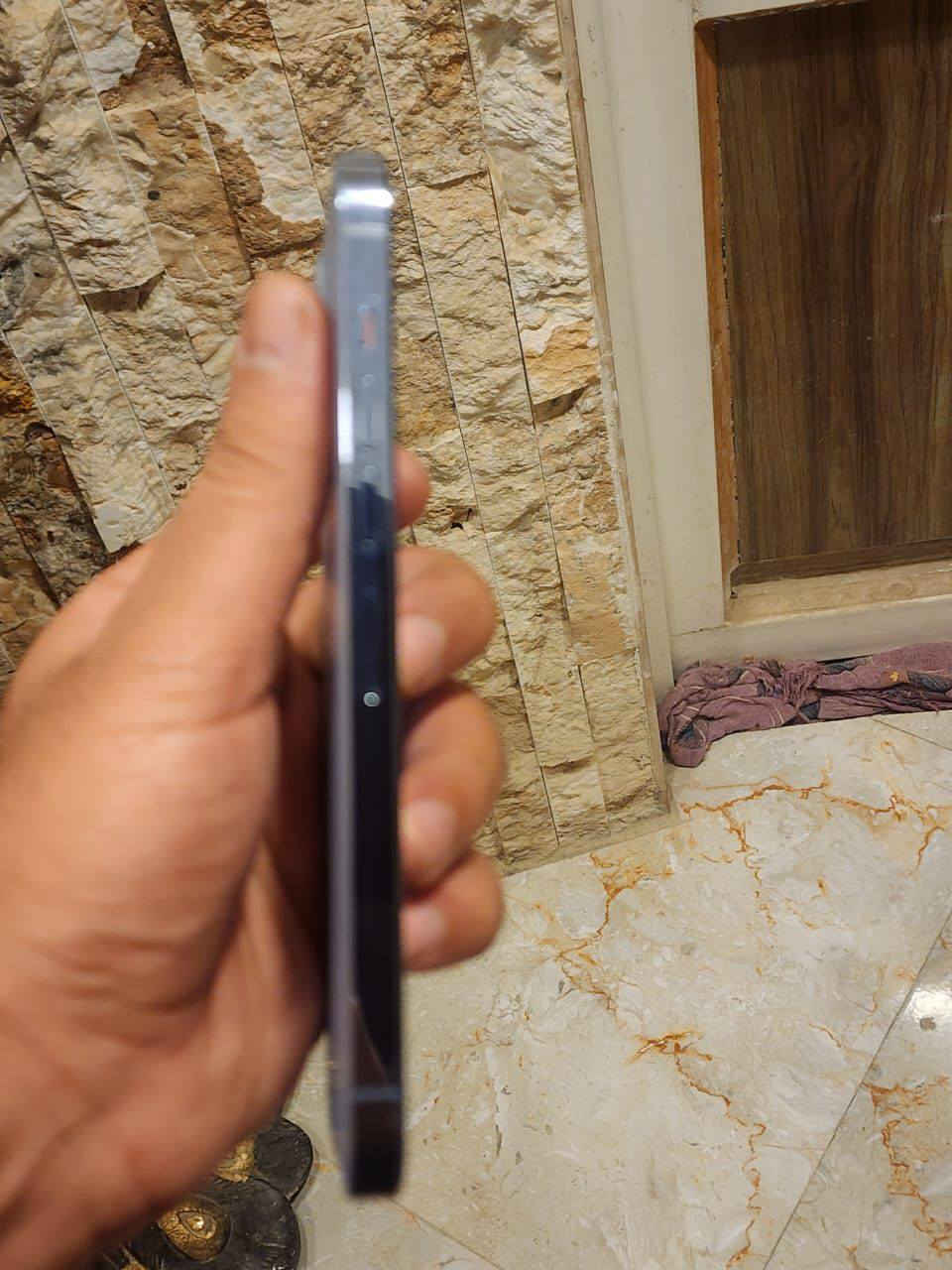 13برو ماكس البيع مكاني ناصرية غراف ***********
