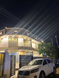 للبيع فقط بيت طابقين 📍5كيلو قرب مجاور مجمع عمر الراوي قرب البوابة ٣٠٠م...