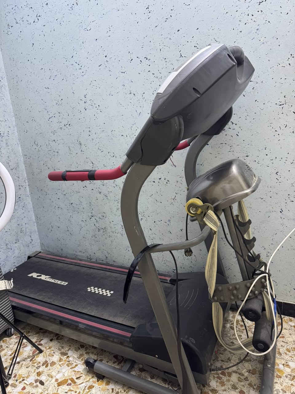 للبيع جهاز رياضي السعر 200 بي مجال بسيط


**إذا كنت صاحب هذا الإعلان وتريد حذفه لأي سبب، رجاءا أرسل رسالة إلى الدعم الفني**