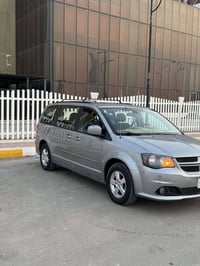 كارفان ٢٠١٣ • محرك ٣٫٦ • ٧ راكب