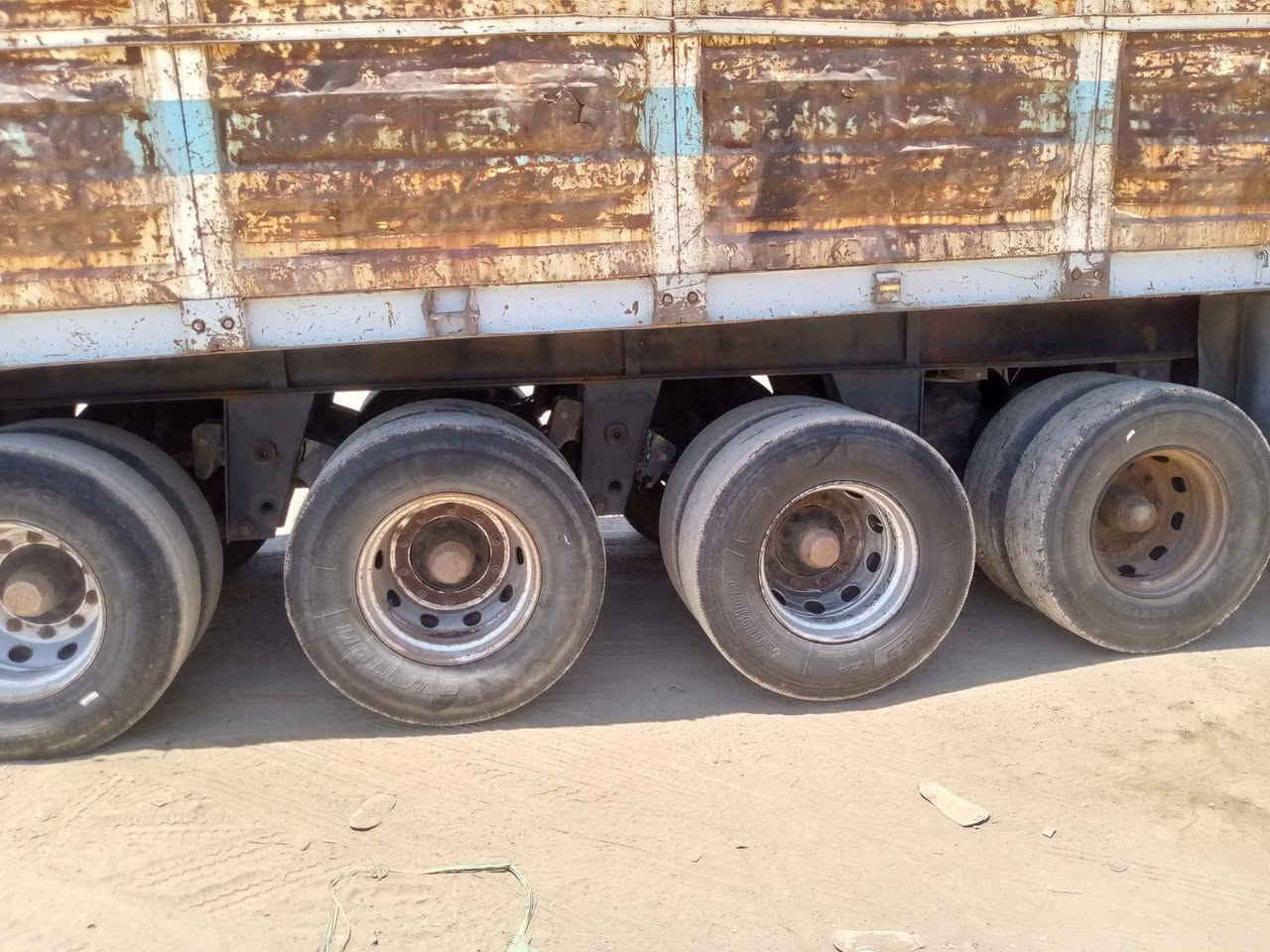 عرربانه بحاله جيدة تعمل بمجال سكراب الحديد شريط دنكيل 3مربع صيني 14 الدنكيل الرابع سحال 14الماني للاستفسار الاتصال على الرقم *********** Colombo, Sri Lanka
