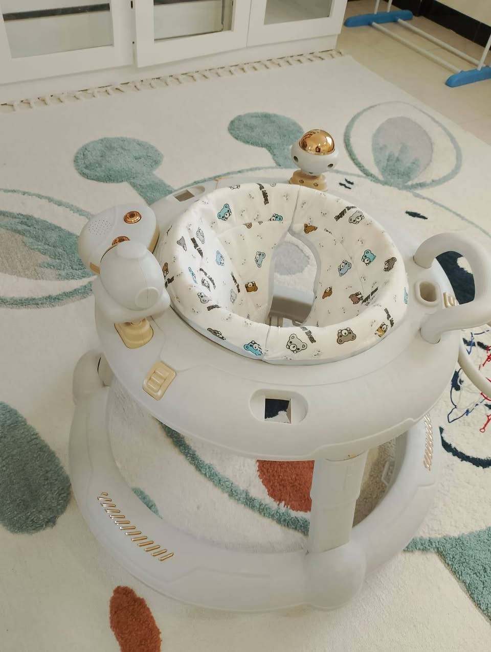 السلام عليكم ورحمة الله وبركاته غراض اطفال الشراي يراسل خاص او الاتصال بل رقم ***********
