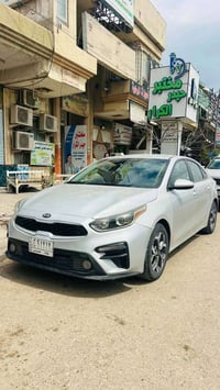 #كيا فورتي موديل ٢٠٢٠ وارد أمريكي محرك ٢٠٠٠ رقم بغداد .  السياره مواصف...