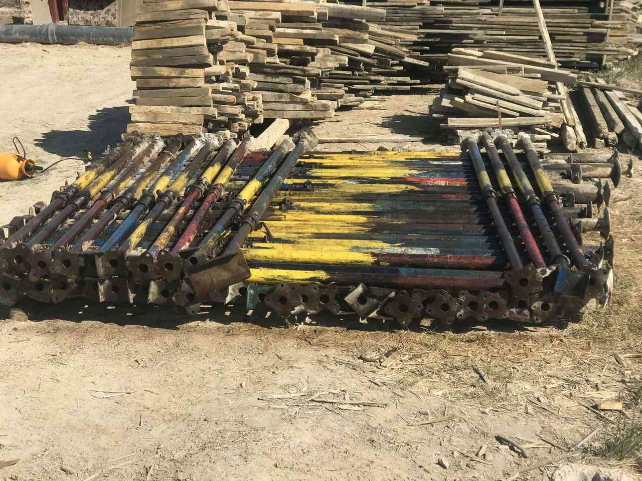 جكات للبيع العدد 64جك سن خشن وزن ثقيل ‏‪***********‬‏ السعر مناسب
