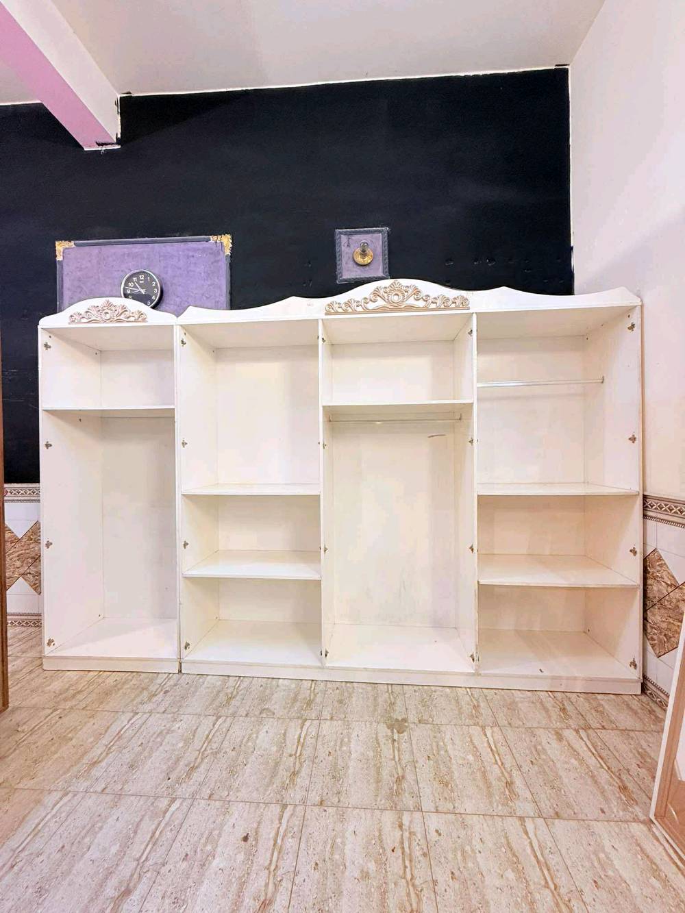 غرفه تركيه 9 قطع نضافه 85 
كنتور اضافي السعر 750 واصل نقل وشد