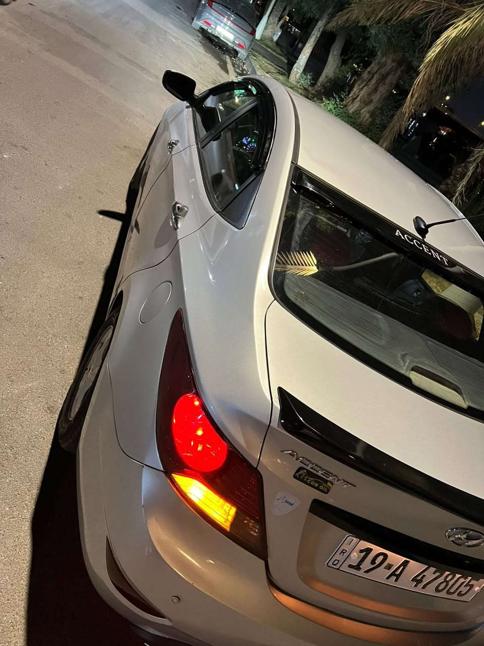 هونداي اكسنت 2013 وارد كندي 🇨🇦🚗
رقم كربلاء 🏁
اللون سلفر ملكي ◻️✨

⚙️ مكينة 1.6 GDI
⚙️ كير اتو
⏫ ماشية 168 ألف فقط

❄️ منظومة تبريد كاملة جديدة
(افريز + راديتر + كمبريسر + بخاخ)

🛞 تخم تايرات جديد
🛠️ صدر جديد
💺 ارضية جلد
💺 كشنات جلد
♨️ تدفئة كشنات
📺 شاشة
📷 كامرة
🎛️ تحكمات ستيرن
🛣️ مثبت سرعة
🔑 مفتاح عدد 2
💡 اكلوبات زنون
🛑 4 دسك
🧃 5 تجاوي

🫟 بيها 3 قطع صبغ:
🔧 بنيد وجاملغ أيمن أمامي
🔧 نص جاملغ أيسر خلفي

🔥 مكينة وكير خير من الله
❄️ مكيف ثلج
⛽ اقتصادية بالبنزين
🚘 سيارة استعمال مرتب وما تحتاج صرف
السعر 87 بيها مجال قليل
الهاتف ***********
