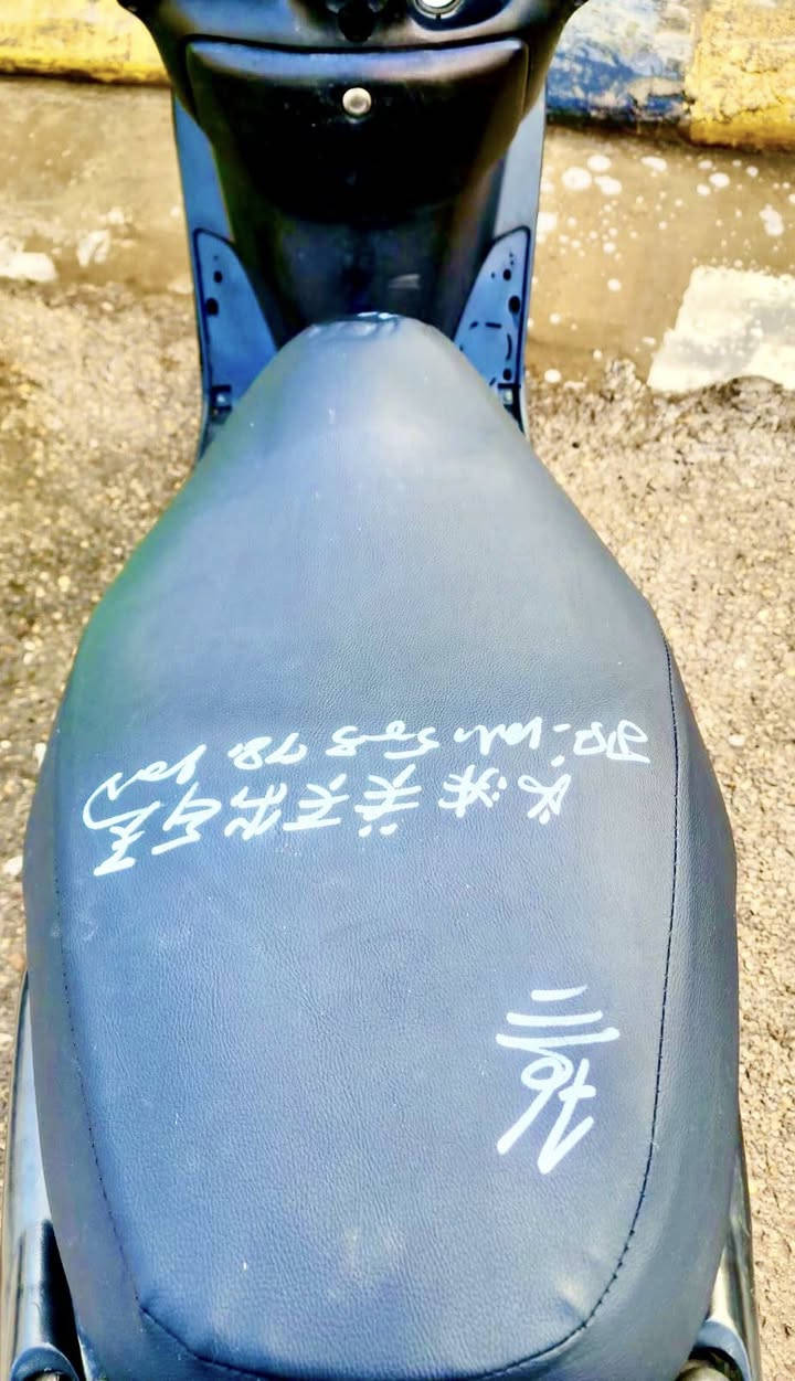 السلام عليكم سبيسي ياباني للبيع مكينة تخبل خرسه اول فتحة اله بوش وبستم كفر اصلي ابو الختم كهربائيات كوله شغال الدراجه احلى من الصور 
اتصال على هذا الرقم ‭0776 602 8464‬
