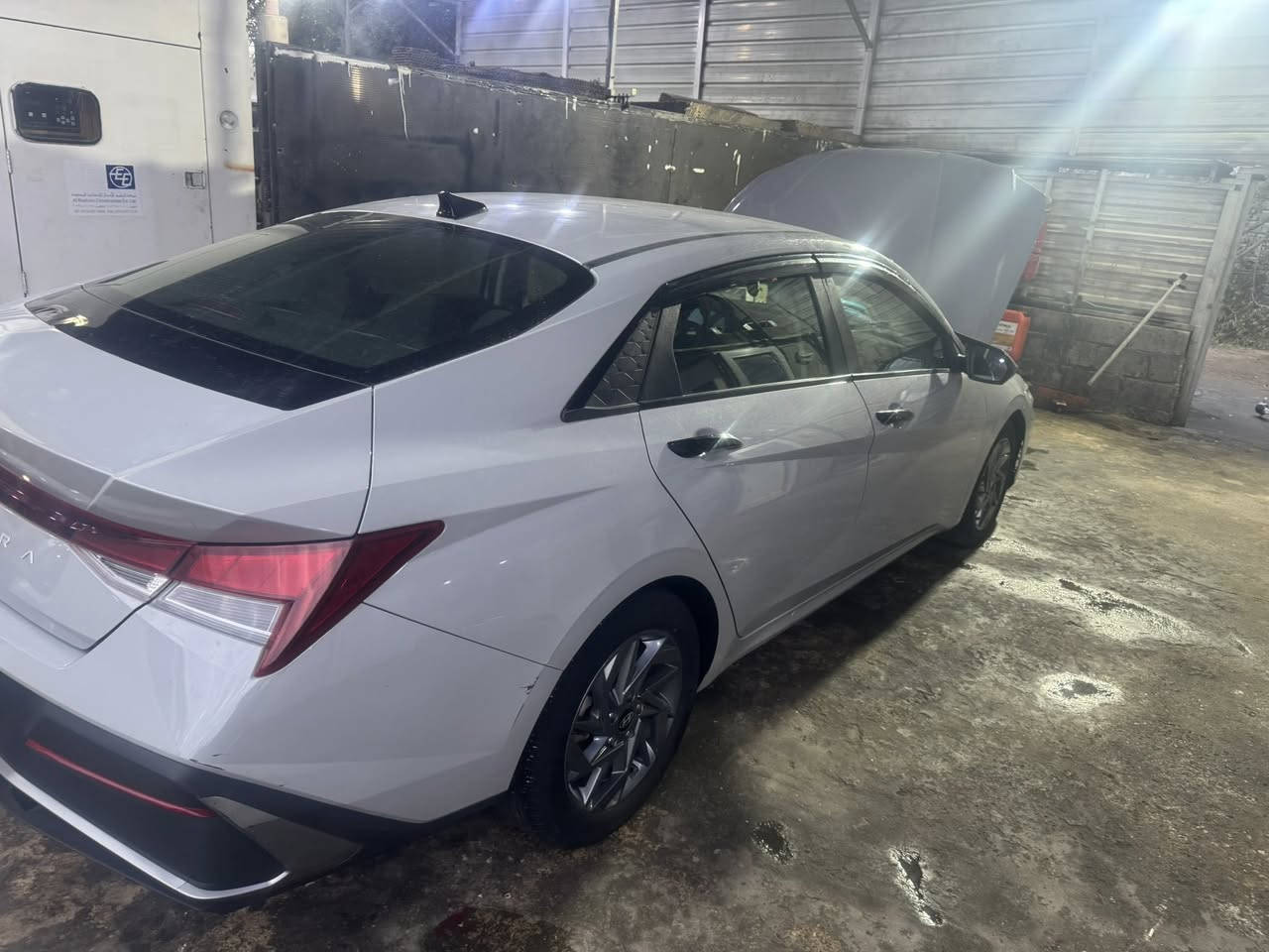 السلام عليكم النتر موديل ٢٠٢٤ بسمي حره نص فول صور الحادث بل منشور مكان السياره السيديه *********** سعر ١٥٠ وبيهه مجال
