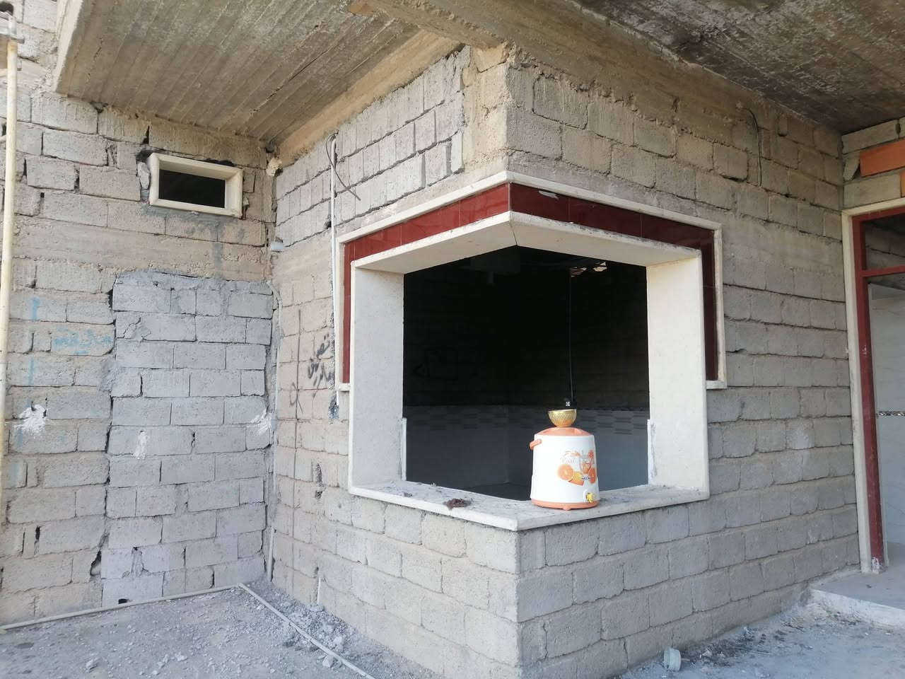 يوجد كادر حجر حلان بسعر مناسب شغل شرط هندسه من يرغب بل عمل يتصل عل خط و الخاص مفتوح ***********
