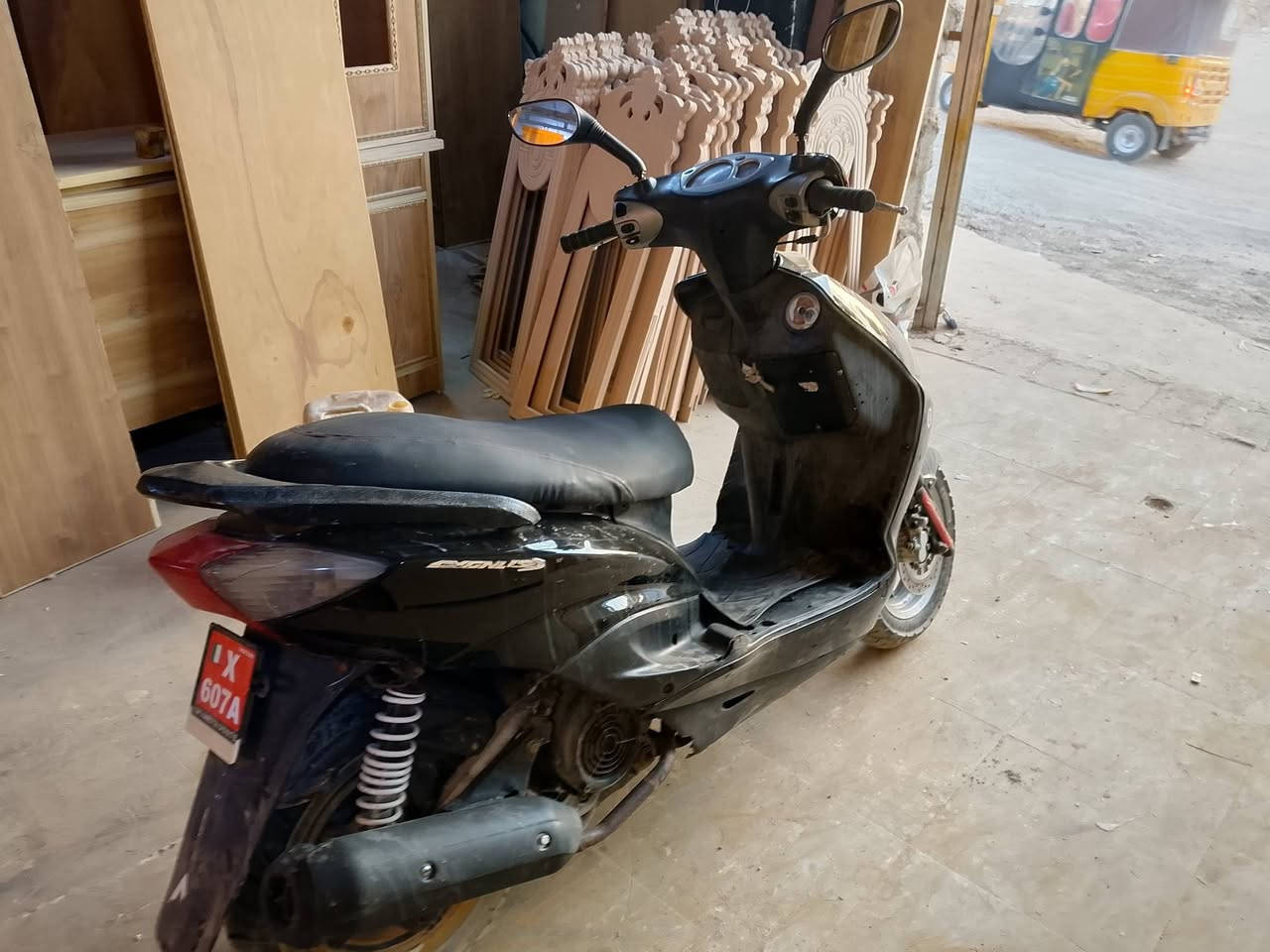 السلام عليكم سكنس نثيا كابريتر .
دراجه انافيس باوراق دراجه جاهزه من كل النواحي. 
السعر خاص بغداد.


**إذا كنت صاحب هذا الإعلان وتريد حذفه لأي سبب، رجاءا أرسل رسالة إلى الدعم الفني**