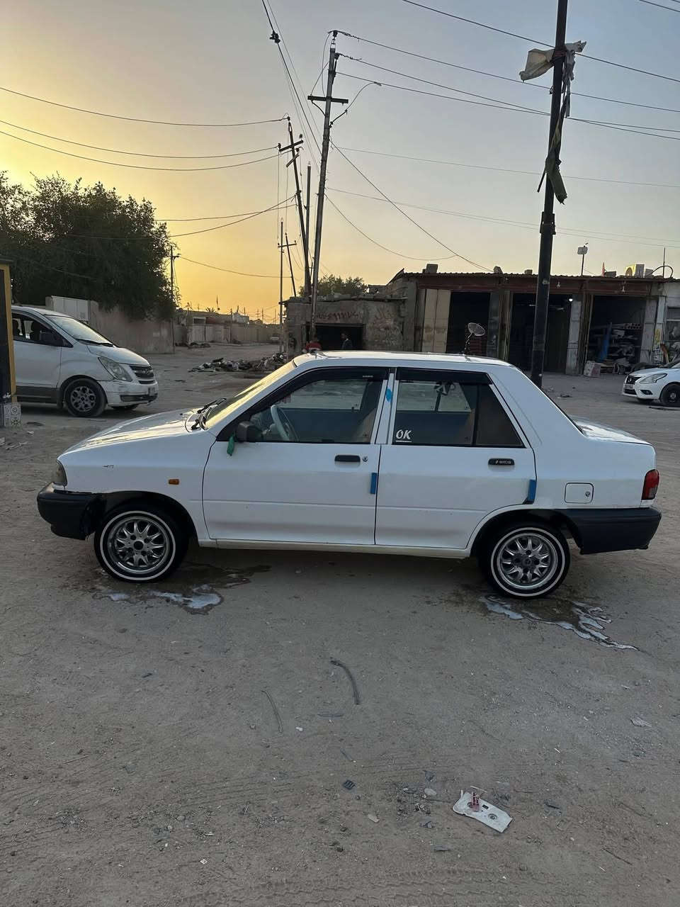 سلام عليكم 
سايبا مديل 2018 
العنوان الزبير 
شاشه + كامره خلفيه ويه البك 
رقم السياره دولي يعني الگليزي 
سياره شرط اصوليات 
نفاذ السنويه 2029
تعمير دوس وهلالات بدون معجون  سياره جازه وين متريد ترايك  
تبريد شغال
برانكيتات شرط خياس مابيهآ
***********
