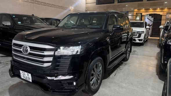 السلام عليكم 
 لاندكروز 2024 ليمتد 
مغلفة نانو سيراميك 
مكفولة كفالة عامة 
بصمة 
فتحة 
بصمات ابواب 
تشغيل عن. بعد 
كراسي تبريد 
4 كامرات 
ستوب لايت خلفي 
كراسي كهرباء 
لحاية 
شاشات 3 + سماعات 
داخل صاج
صندوك كهرباء 
7 اراكب 
تحكمات ستيرن 
سايد بريك دكمة 
شاحن لا سلكي 
ماشية 34 الف 

السعر : 69،500 وبيها مجال 

***********
