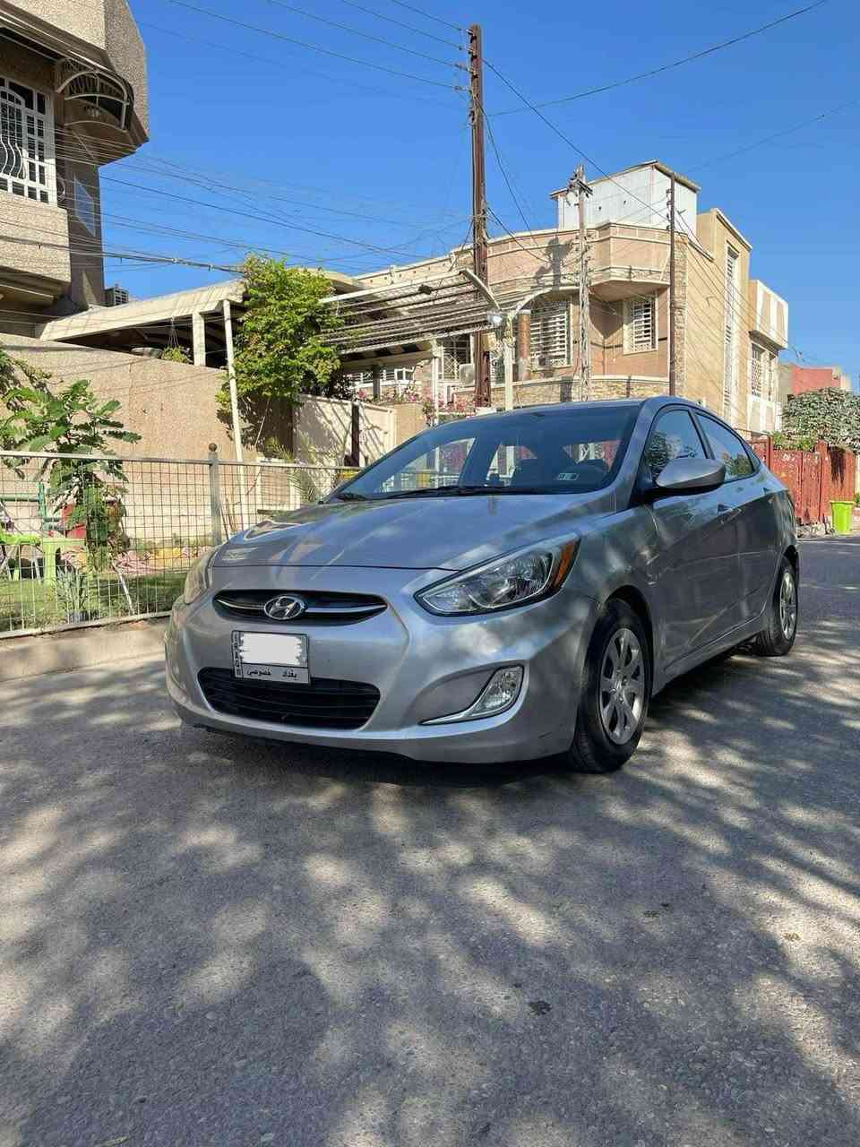 سلام عليكم للبيع اكسنت 2016 وارد امريكي حادثهه بسيط جدا موضح بسونر بيهه 3 قطع فقط سياره ماشيه 80 استخدام شخصي سعر 93 وبيهه مجال للاتصال ***********
