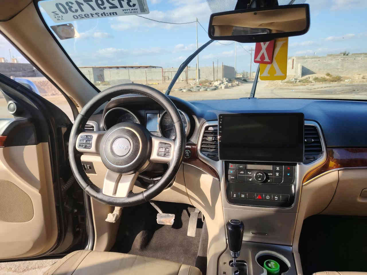 جيب شيروكي مديل ١٣ ورد مريكي محرك هيمي فول مواصفات محرك مكفول تخم تاير حدادي جديده تبريد جديد رقم بغداد بسمي سعر 170 البصرة القرنه ***********
