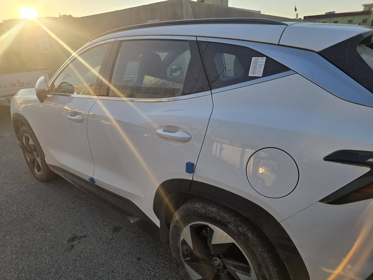 السلام عليكم
جيتور l6 plug in hybrid 
تمشي بالتفويلة 1050 كيلو تقريبا و بالكهرباء فقط 114 كيلو
مشاويرك بالداخل كلها كهرباء ما تحتاج المحرك اصلا ممكن التفويلة شهر كامل 
موديل ٢٤ فول مواصفات ماشية ١٠ الاف فقط

- رادارات و قيادة شبه ذاتية و تحذير خروج من المسار و المحافظة ع خط السير و ركن ذاتي و حساسات جانبية 
- كاميرات 360 درجة مع رؤية شفافة تحت السيارة 
- محرك ١٥٠٠ + محرك كهربائي 🔋
 
- القوة ٣٥٨ حصان و عزم ٥٣٠ نيوتن ...الشلعة مالتها خيالية و نشاطها خيالي

- رقم بغداد و سنوية بأسمي تحويل مباشر 

- مكفولة من اي ضربة او شخط او بارد كفالة عامة ع وضع الشركة 

- ممجبور اذكر سبب البيع لكن هواية يستغربون لأن السيارة جريمة تنباع و مرتاح بيها من كلشي خاصة اقتصادية و ما تلتفت عليها ...لكن بسبب مشروع عمل خاص اريد ابيعها 

سعرها ٢٧ مليون الي تخدمه يتصل *********** او واتساب 
و الي ما تعجبه او ميخدمه السعر يصلي ع النبي و يحصل اجر 🙏🌹
