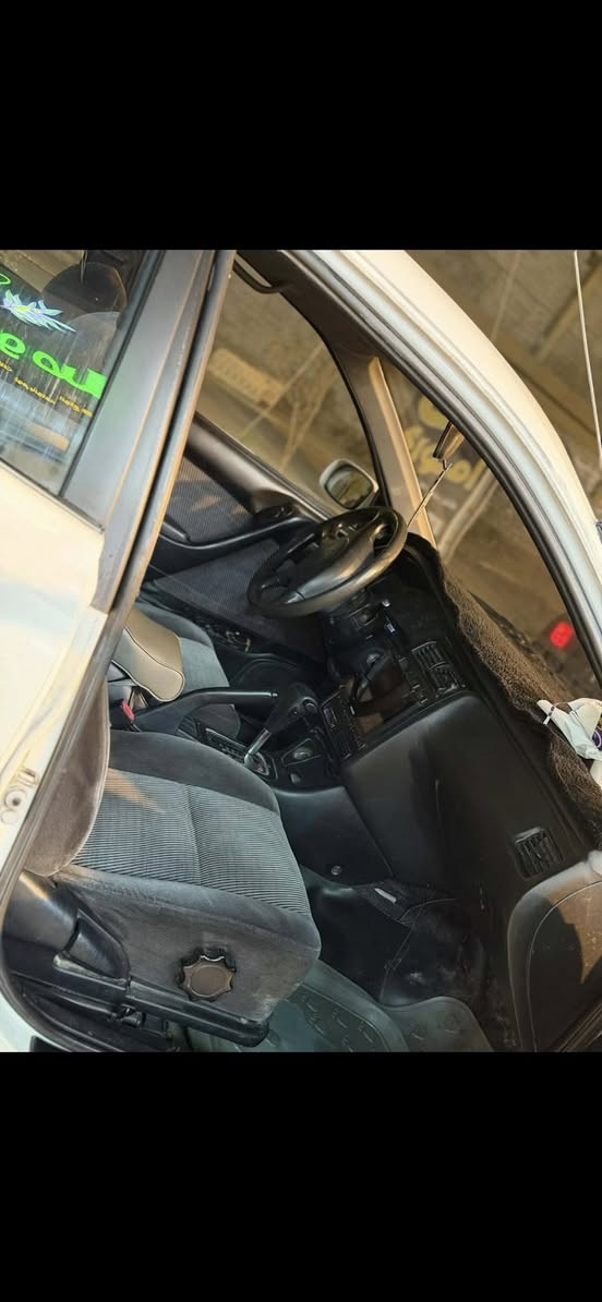 صبغ عام كوريلا ١٩٩٣
رقم نينوى كابون بانزين 
السعر٤٥ 
وكالة ، تحويل 
*********** 
واتساب في اذا ماحصلت الخط
