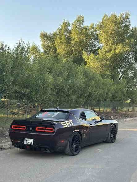 جالنجر   مميزة 🟣
الموديل 2021 
حجم المحرك 8v 5700 
اللون بنفجسي مميز بلاد 
 داخل جلد بنفسجي 
سوبر تراك باك 
دخول ذكي (بصمة) 
تشغيل عن بعد 
شاشة كبيرة ( اوبشنات SRT ) بلاد 
نظام Apple car play 
كامرة خلفية  دوارة
حساسات خلفية 
مرايا متحسسة للاضاءة العالية 
نظام ملاحة نفكيشن GPS
سستم صوت الپاين 
الپروجكتر زنون  
كشناات امامية حضن 
كشنات كهرباء امامية 
تدفئة ستيرن 
تدفئة المري الخارجية حساس مطر
حساس مرأة الوسطيه 
حساس ضباب 
شيفتات ستيرن
قطتعنين تبريد + منفذين USP 
سبايدر خلفي  اصلي وكالة بلاد
كزوز موبار صوت كلش حلو 
برمجه سياره بالكامل هيلكات
 شفقه +دوس جانبيه 
عليها نانو سيراميك 
بلكات ريسنك ولف حماوه ريسنك + نوزلات + فيت بم
وبعد هواي عليها تعديل سياره كلش قويه وحلوه 
الحادث جاملغ وبنيد  وباب نطخت بالعراق بدون شوالصي
 رقم صاحب سياره ***********
