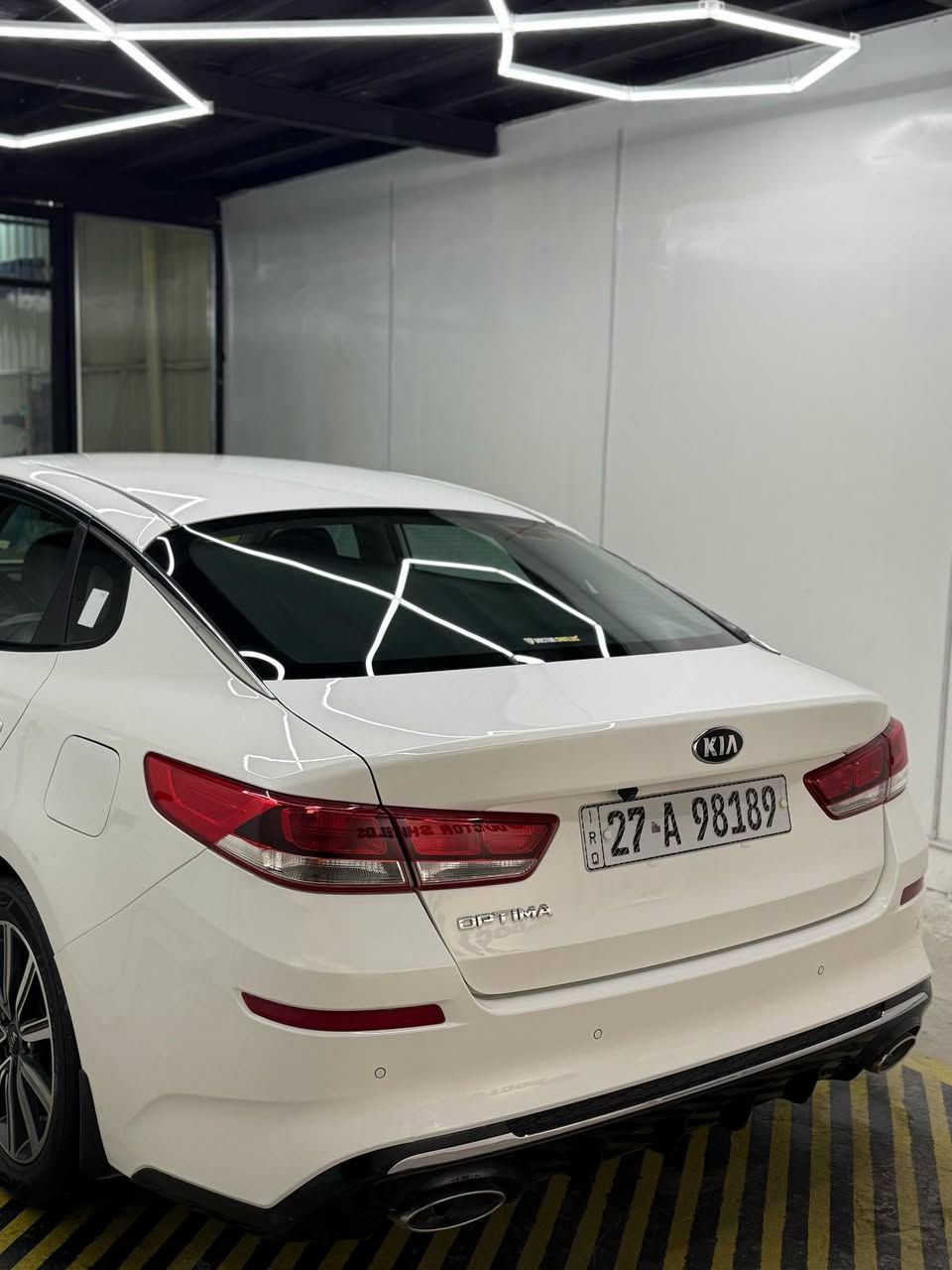 بعد اذن الادمن عندي اوبتما 2020 للبيع محجوزه استقطاع مباشر تخلص سنه 27 شهر 8 بيها بي دي ار خشم البنيد والجاملغ سياره جديده على ايدي اخذتها زيرو وهسه ماشبه 87 الف اريدها 195 وبيها مجال بسيط مكاني الناصريه 
***********
