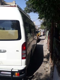 سيارةللبيع موديل ٢٠١٢ رقم الهاتف ٠٧٧١٦٨٨٤٥٣٣