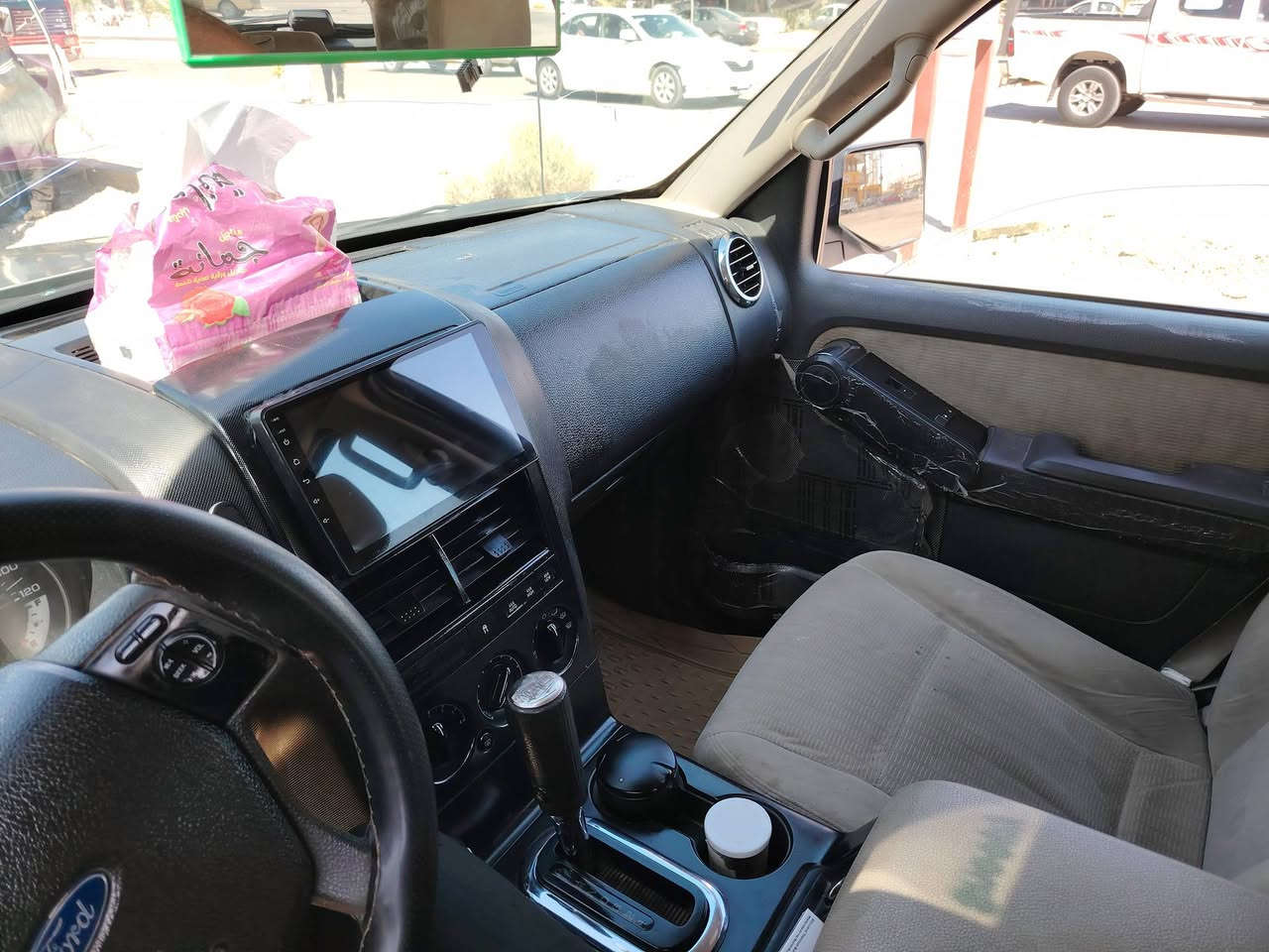 سلام عليكم فورت اكسبلاور موديل ٢٠٠٨ جاهزه من كلشي محرك وكير وصدر شرط ٧راكب ٣ قطع تبريد صبغ حزام بدون حادث رقم بغداد بسمي ***********
