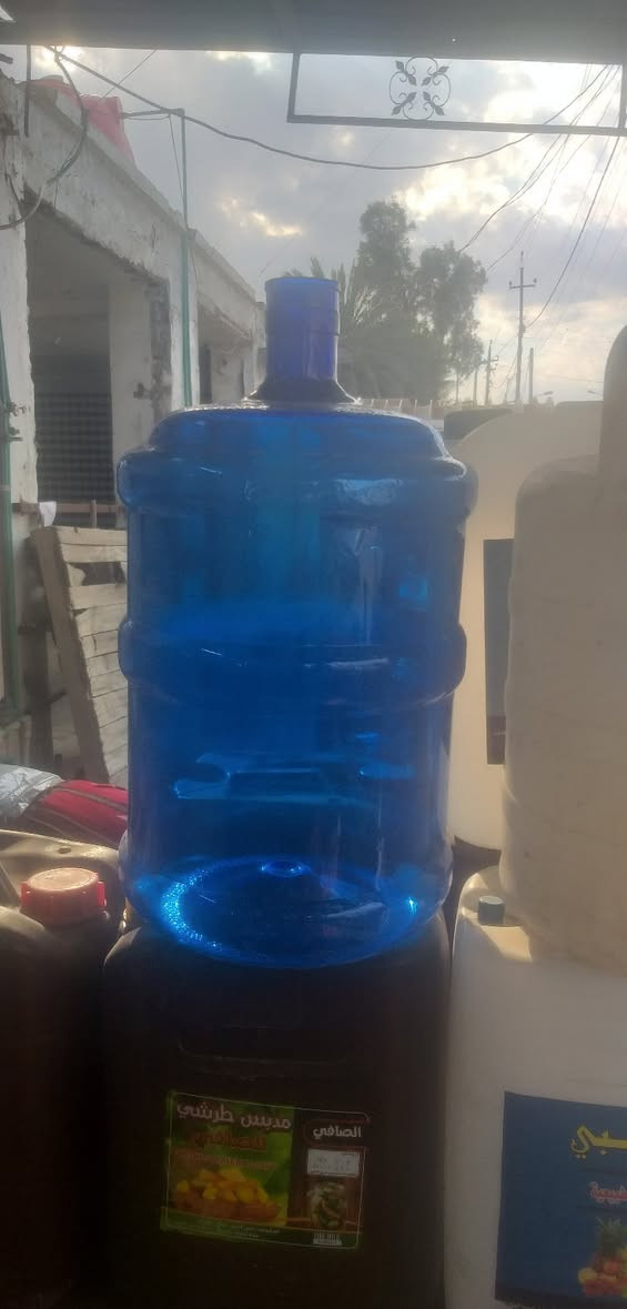 اللهم صلِّ على محمد وآل محمد
توفر عدنه قاروره ماء ارو صغيره وحجم كبير 
وتوفر جليكان سعه ٢٠ لتر 
وعلفة مال مبرده
جمله ومفرد متوفر عدنه
خدمه توصيل داخل مناطق الحي وجميع الاقضيه والنواحي 

العنوان قضاء الحي شارع التأميم مقابل صيدليه باب المراد 
للاستفسار التواصل على الارقام التالية اوومراسلة الصفحه
***********
***********
