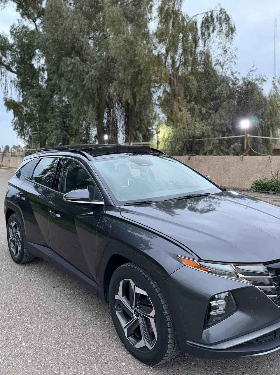 فول مواصفات لمتد وارد امريكي
لمتد فول 1/1   أعلى فئه 
ماشيه 112 كم 
المواصفات 
محرك 2500 
1 بانوراما 
4 كامرات اماميه وخلفيه وجانبيه 
شاشه كبيره اكبر حجم وبيها ابل كار بلي واندرويد اوتو  اشاره تشتغل كامرة بالكيجات 
رادار امامي وتوقف ذاتي وقياده اليه 
رادار جانبي
رادار خلفي وامامي 
حساسات 6 امامي وخلفي
كيجات ديجيتال وتغير شاشه الكيجات 4 انظمه والوان 
بصمه ابواب 
الباب الصندوق كهرباء 
تشغيل عن بعد 
تشغيل تتقدم وترجع السياره بالريمونت 
كشنات جلد 
تدفئه وتبريد بالكشنات
تدفئه بالستيرن
خزن كشنات
سستم صوت 
كير دكم  و شفتات ستيره جهتين ودكم بالستيره جهتين
وضعيات قياده
نزول منحدرات
اوتو هولد وسايد بريك بصمه
التبريد جهتيين يشتغل وتبريد بالخلف 
لايتات عدسات 
اناره داخليه وتتغير اللوان 
شحن تلفون لاسلكي 
صور الحادث موجوده داخلة  قطعة وحدة بنيد  / و بيها 3 قطع كلير بأمريكا  السيارة بدون ايرباك راسل واتساب ادزلك الكارفاكس مالتها + سونار يشرح كل التفاصيل اكثر 
السعر 205
***********
